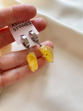 Load image into Gallery viewer, Auskari ar Dzintaru