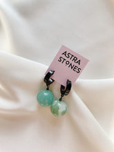 Load image into Gallery viewer, Auskari ar Stiklu