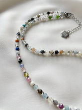 Load image into Gallery viewer, Kaklarota ar Akmeņu Mix