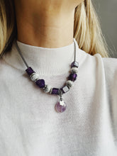 Load image into Gallery viewer, Kaklarota kulons ar Ametistu, Hovlītu