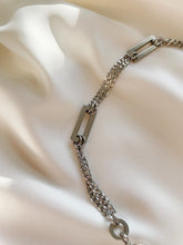 Load image into Gallery viewer, Kaklarota kulons ar Pērlēm