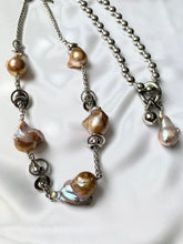 Load image into Gallery viewer, Kaklarota ar Pērlēm
