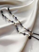 Load image into Gallery viewer, Briļļu ķēdīte ar Pērlēm, Jolītu
