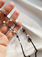 Load image into Gallery viewer, Briļļu ķēdīte ar Pērlēm, Jolītu
